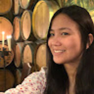 Meet your Posher, Jasmine